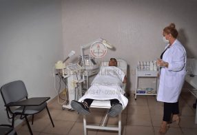 mrt-akademi-estetisyenlik-kursu-uygulama-esnasi